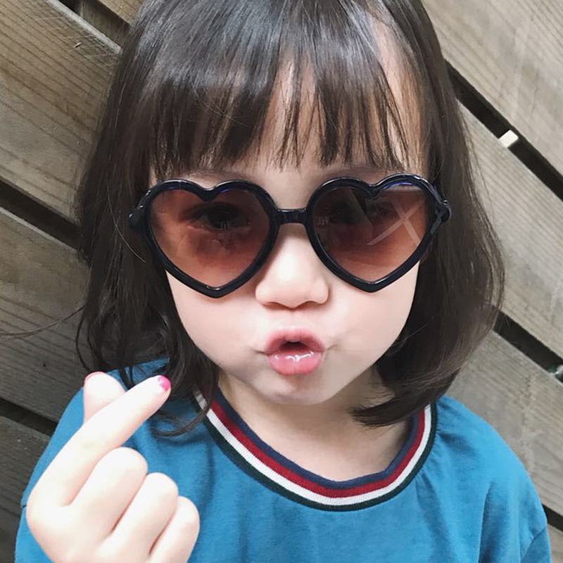 Dziewczyna Słodkie Europejskie I Amerykańskie Kolorowe Okulary Przeciwsłoneczne Z Okularami W Kształcie Serca