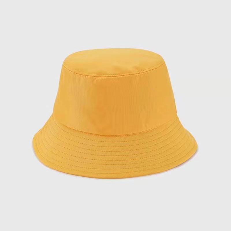 Fajny Kapelusz Typu Bucket Family Logo Z Nadrukiem Anime Hat