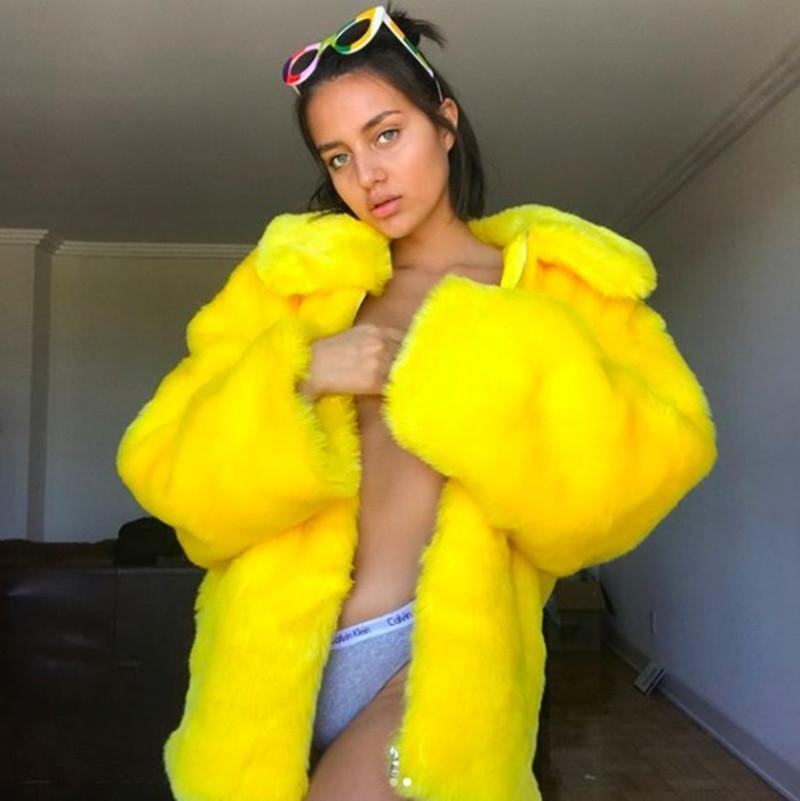 Faux Fur Coats Kobiety Gruba Marka Steetwear Hip Hop Kobiece Żółte Futra I Kurtki Zimowe Ciepłe Futra