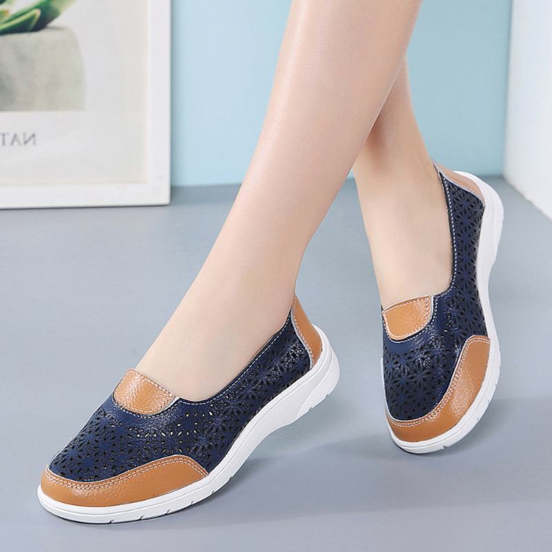 Kobiety Hollow Leather Slip On Solid Color Soft Sole Flats