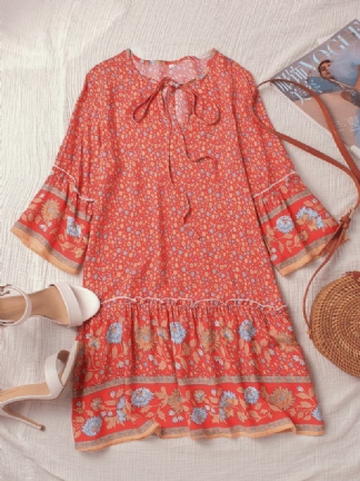 Letnia Sukienka Mini Plażowa Z Dekoltem W Szpic W Stylu CZeskiego I Kwiatowym
