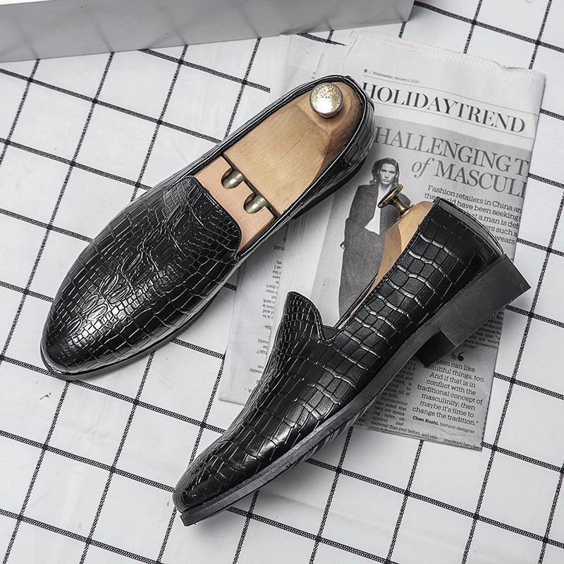 Męska Skórzana Oddychająca Miękka Podeszwa Retro Plaid Pattern Slip On Casual Business Shoes