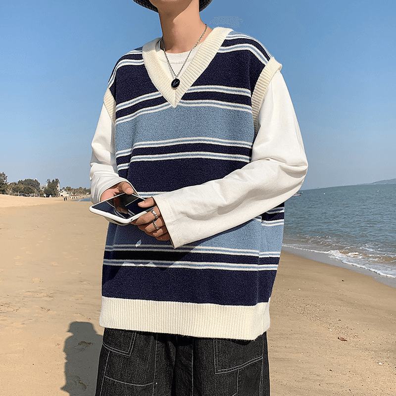 Męski Koreański Luźny Sweter W Paski Z Dekoltem W Serek