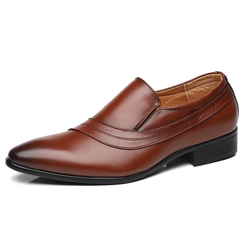 Męskie Skórzane Oddychające Miękkie Podeszwy Pointy Toe Retro Slip On Casual Dress Shoes