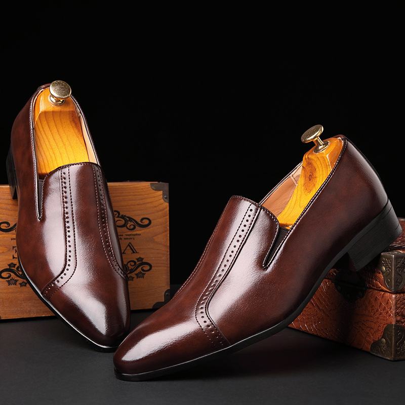 Męskie Skórzane Oddychające Miękkie Podeszwy Pointy Toe Slip On Casual Dress Shoes