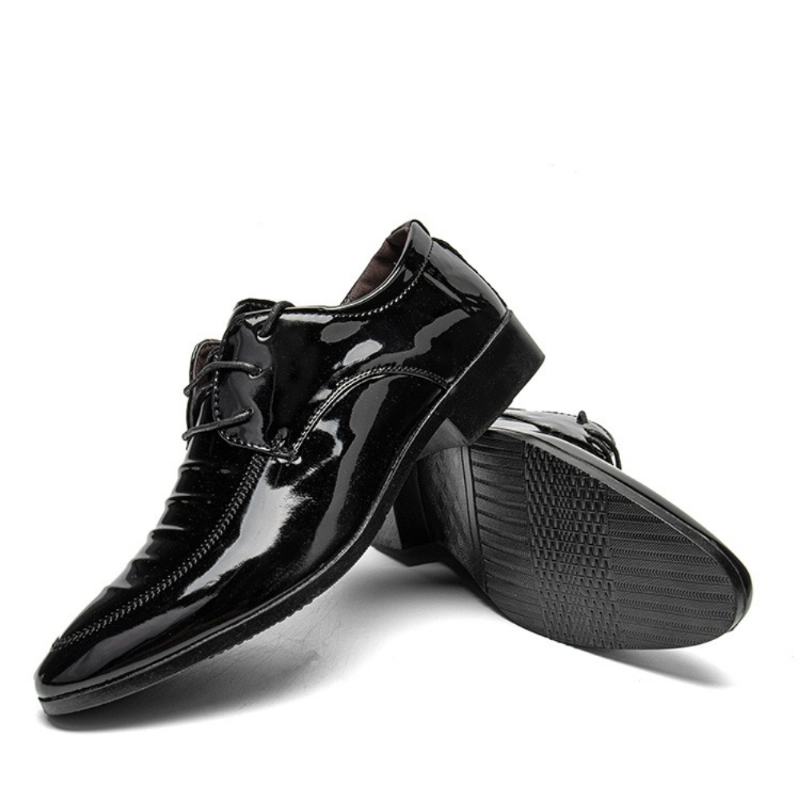 Męskie Skórzane Oddychające Pointy Toe Soft Sole Lace Up Business Casual Dress Shoes