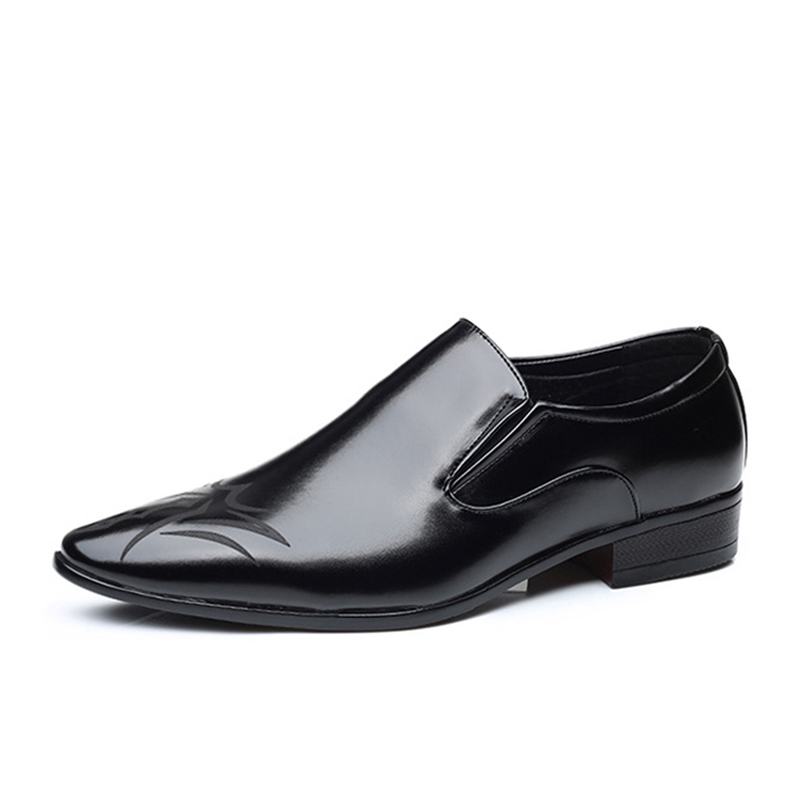 Męskie Skórzane Oddychające Pointy Toe Soft Sole Slip On Business Casual Dress Shoes