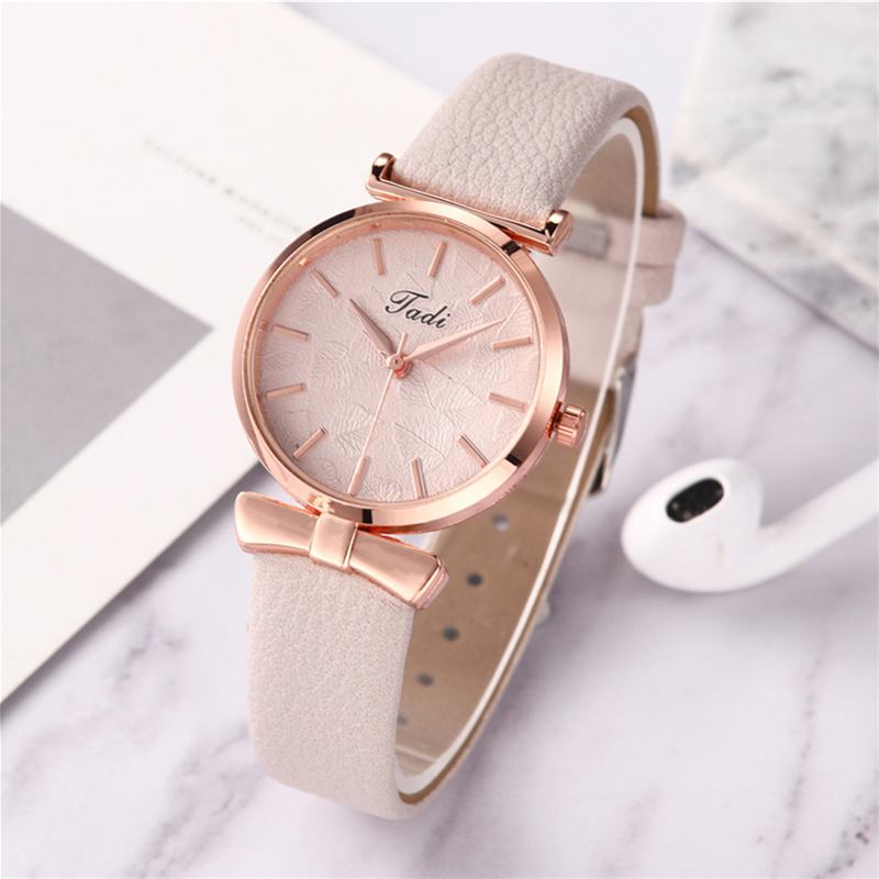 Moda Casual Eleganckie Damskie Zegarki Skórzany Pasek Dial Rose Gold Wrist Case Zegarek Kwarcowy