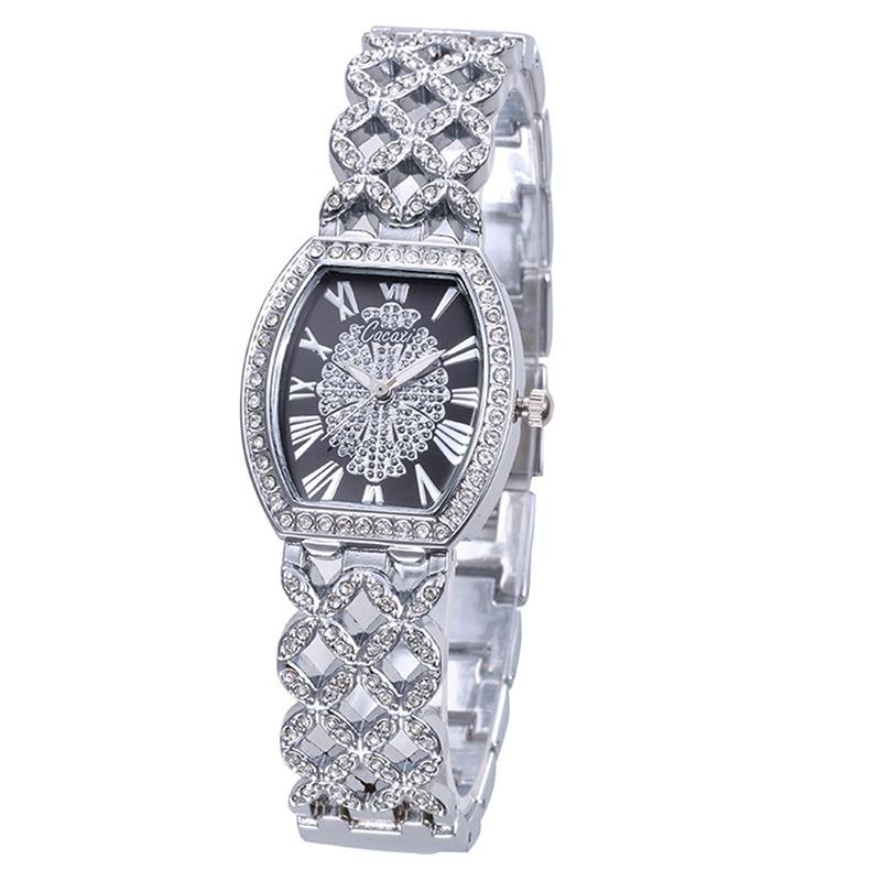 Moda Light Luxury Hollow Diamond Damskie Quartz Watch