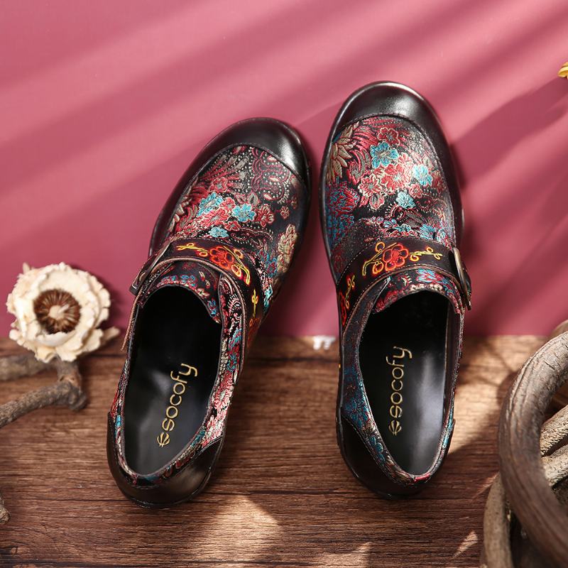 Retro Kwiaty Haft Skórzany Tłoczony Plum Blossom Klamra Slip On Płaskie Buty