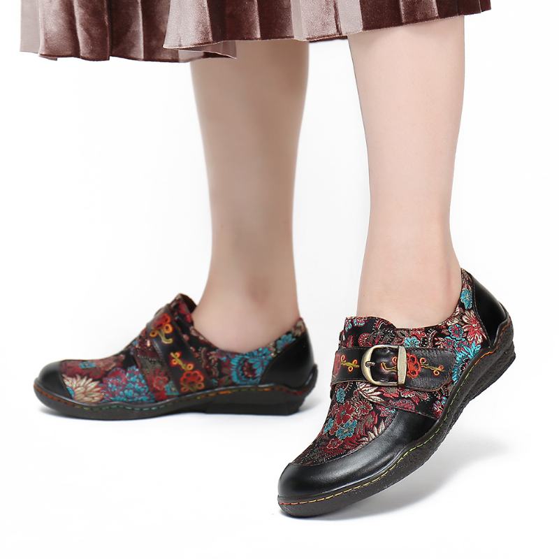 Retro Kwiaty Haft Skórzany Tłoczony Plum Blossom Klamra Slip On Płaskie Buty