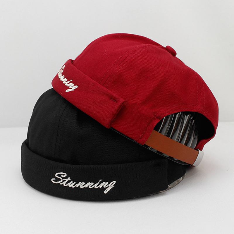 Unisex Bawełna Jednolity Kolor Listowy Haft Na Cały Mecz Bez Brimless CZapka Landlord Cap Skull Cap